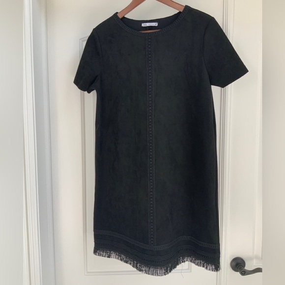 ZARA Woman Black FAUX SUEDE DRESS Mini embroidered - Picture 1 of 4